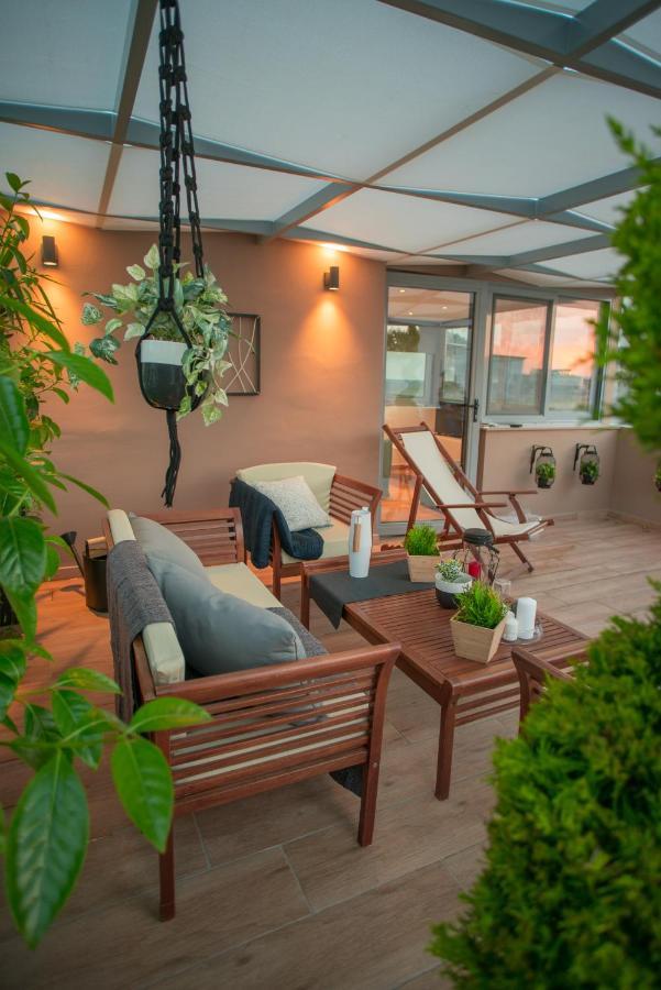 Athenian Living Suites Extérieur photo