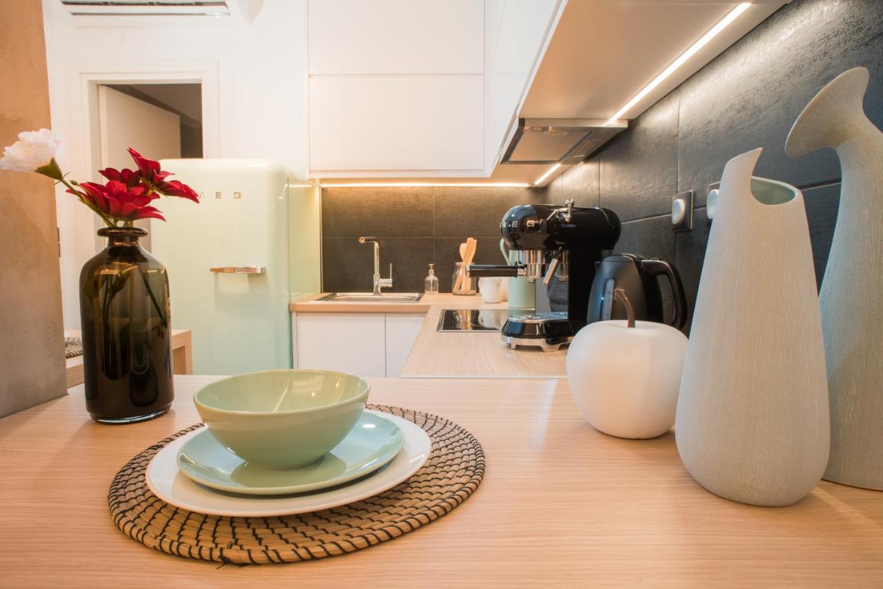 Athenian Living Suites Extérieur photo