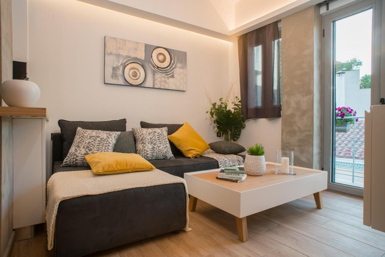 Athenian Living Suites Extérieur photo