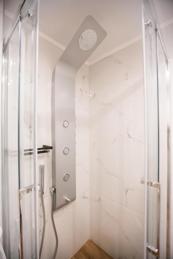 Athenian Living Suites Extérieur photo