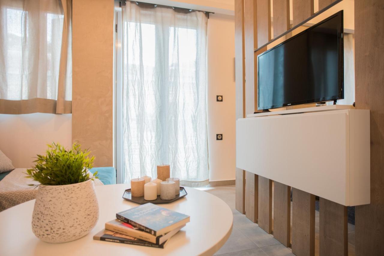 Athenian Living Suites Extérieur photo